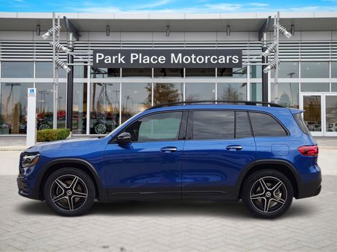 Used 2024 Mercedes-Benz GLB 250 GLB 250 image 3