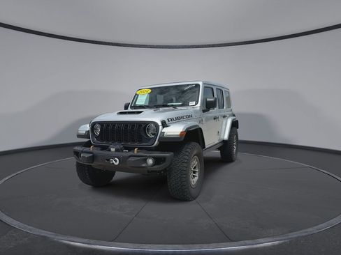 Used 2024 Jeep Wrangler Unlimited Rubicon 392 AWD/4WD image 4