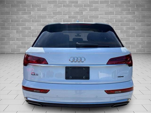 Used 2024 Audi Q5 2.0T Premium Plus w/ Premium Plus Package AWD/4WD image 4