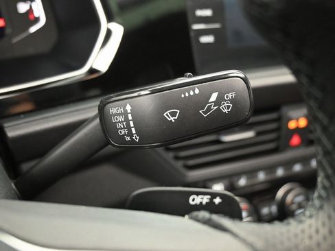 Used 2024 Volkswagen Jetta GLI Autobahn image 18