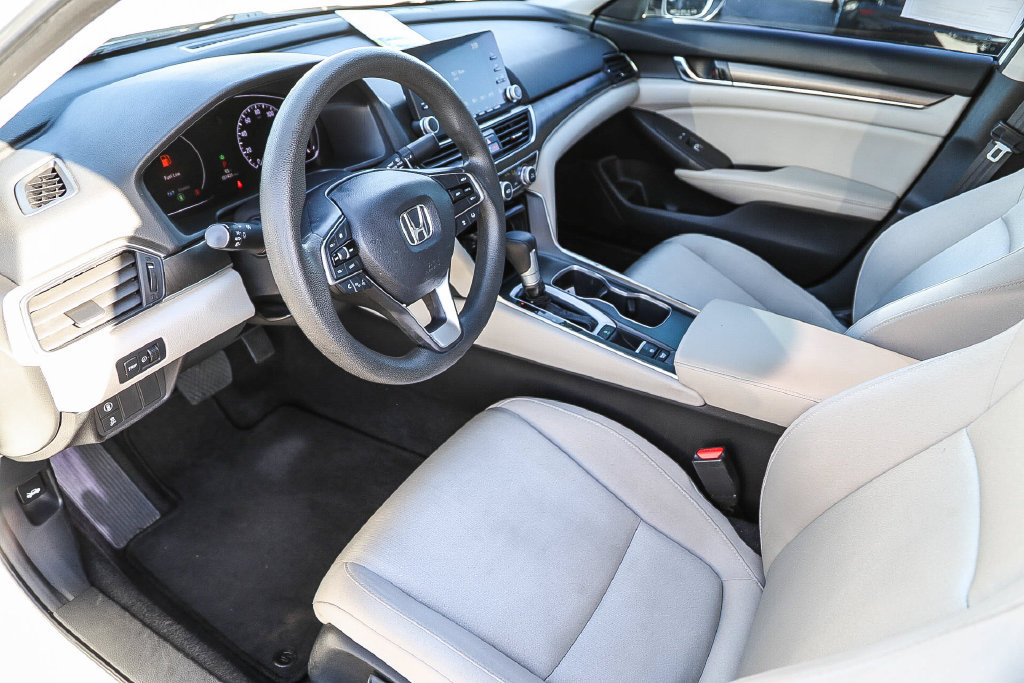 Used 2019 Honda Accord LX image 36