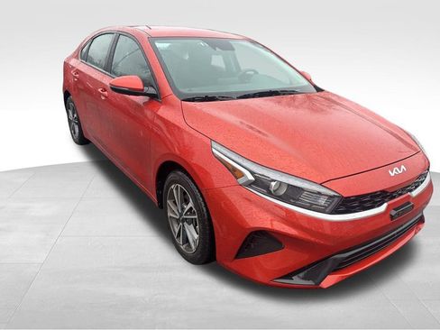 Certified 2023 Kia Forte LXS w/ LXS Technology Package image 11