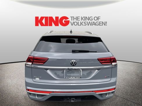 Used 2022 Volkswagen Atlas Cross Sport SEL Premium R-Line image 4