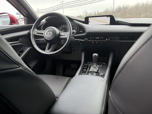 Used 2023 MAZDA MAZDA3 s image 28