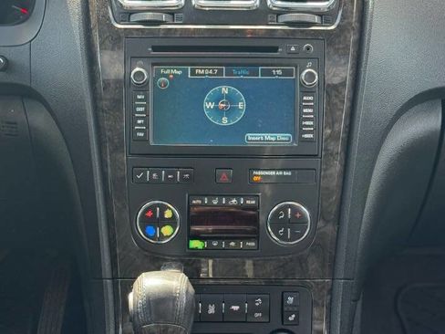 Used 2012 GMC Acadia Denali AWD/4WD image 13