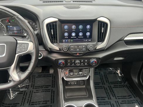 Used 2018 GMC Terrain SLT w/ Preferred Package image 33