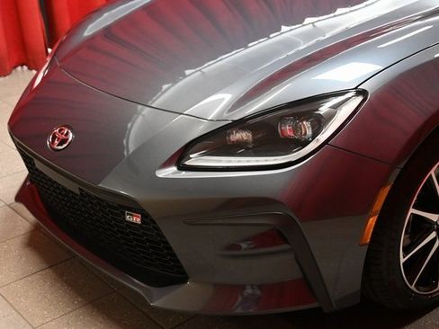 Certified 2025 Toyota GR86 w/ ALL Weather Mat Package (TMS) image 14