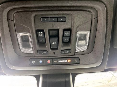 Used 2020 GMC Sierra 1500 Denali w/ Denali Premium Package image 26