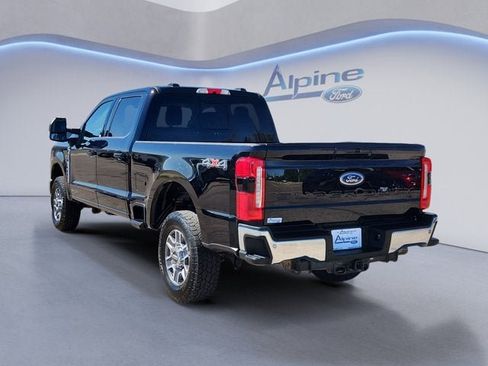 Certified 2024 Ford F250 Lariat image 3