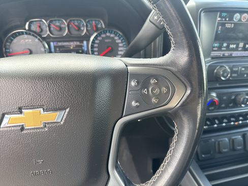 Used 2018 Chevrolet Silverado 1500 LTZ Z71 w/ LTZ Plus Package AWD/4WD image 19