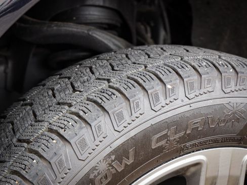 Used 2020 Ford F150 Lariat w/ Equipment Group 502A Luxury image 11