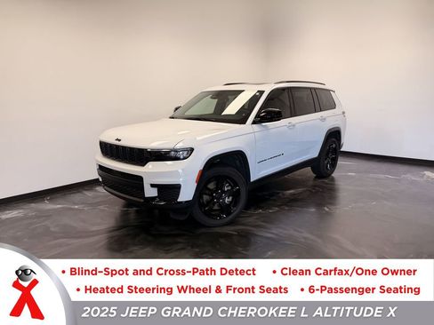 Used 2025 Jeep Grand Cherokee L Altitude RWD image 1