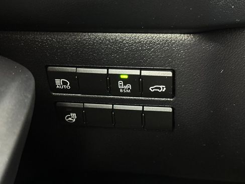 Used 2018 Lexus NX 300 F Sport image 37