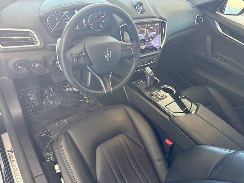 Certified 2023 Maserati Ghibli Modena RWD image 14