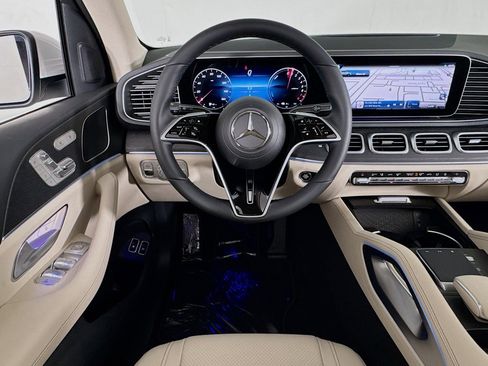 New 2026 Mercedes-Benz GLE 450e 4MATIC image 4