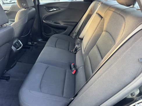 Used 2024 Chevrolet Malibu LT image 12