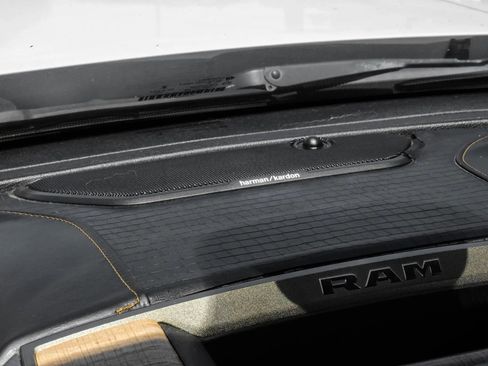 Used 2020 RAM 3500 Limited AWD/4WD image 38