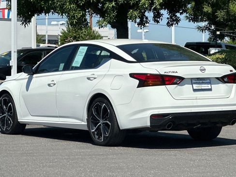 Certified 2024 Nissan Altima 2.5 SR FWD image 6