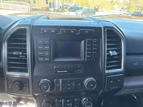 Used 2017 Ford F250 XLT w/ XLT Value Package image 30