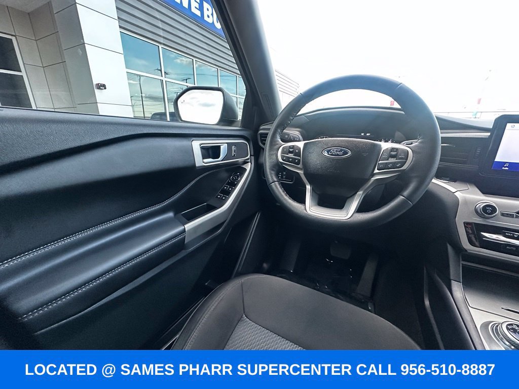 Used 2023 Ford Explorer XLT RWD image 16