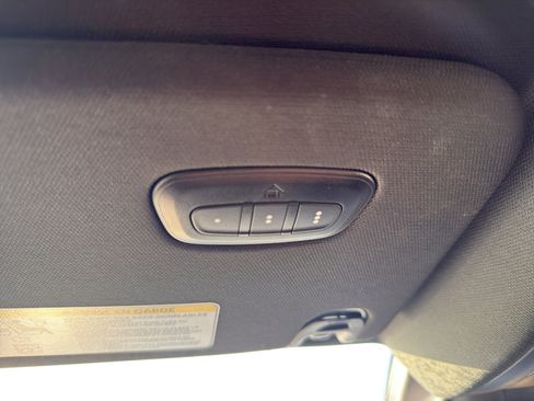 Used 2023 RAM 1500 Laramie AWD/4WD image 25