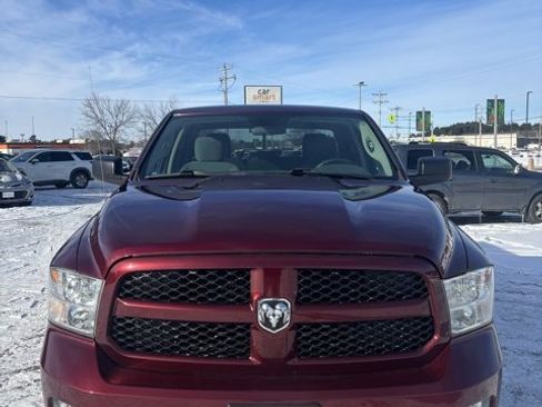 Used 2017 RAM 1500 Express w/ Express Value Package image 2