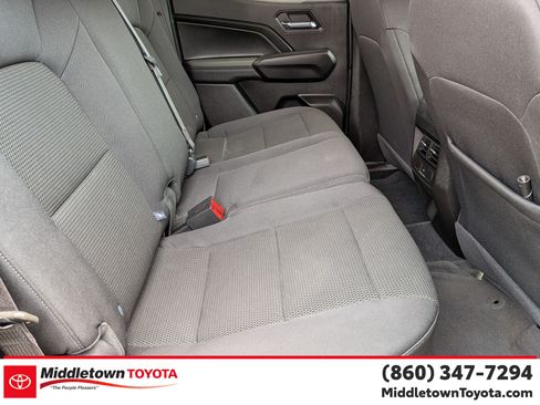 Used 2023 Chevrolet Colorado LT w/ Advanced Trailering Package AWD/4WD image 32
