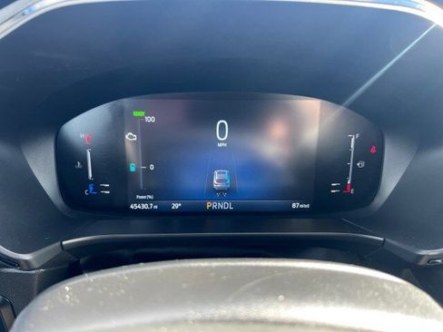 Used 2024 Ford Escape ST-Line Select image 17