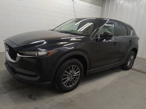Used 2017 MAZDA CX-5 Touring w/ Preferred Equipment Package AWD/4WD image 2