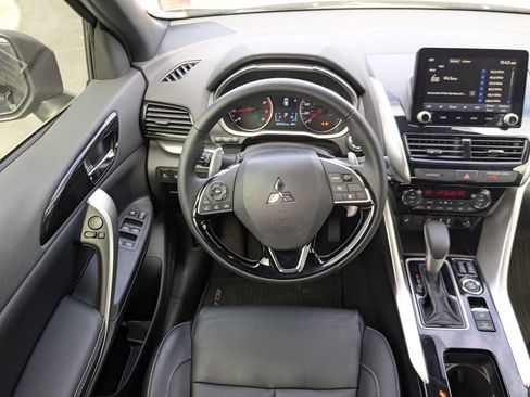 Used 2024 Mitsubishi Eclipse Cross SE image 14
