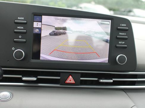 Used 2026 Hyundai Elantra Sport FWD image 14