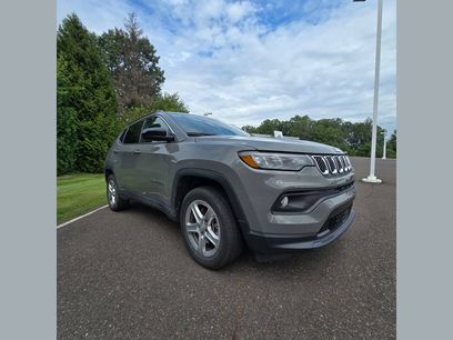 Used 2023 Jeep Compass Latitude w/ Convenience Group
