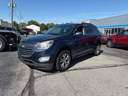 Used 2017 Chevrolet Equinox LT w/ Convenience Package FWD image 1