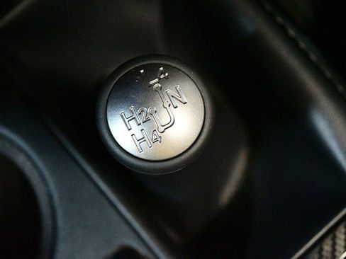Used 2022 Toyota 4Runner TRD Pro AWD/4WD image 70