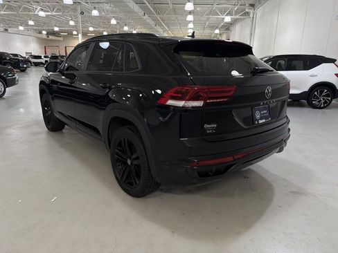Certified 2023 Volkswagen Atlas Cross Sport SEL R-Line AWD/4WD image 6