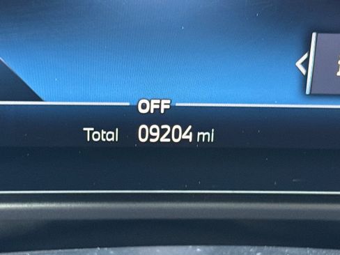 Used 2025 BMW 430i Coupe w/ Convenience Package image 33