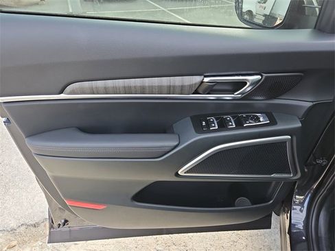 New 2025 Kia Telluride EX image 17