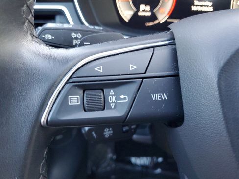 Used 2023 Audi A4 2.0T Premium Plus image 12