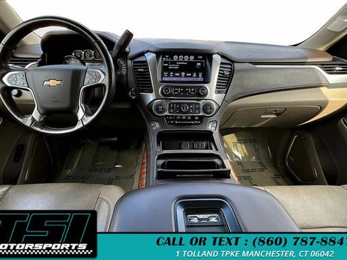 Used 2018 Chevrolet Suburban Premier image 16