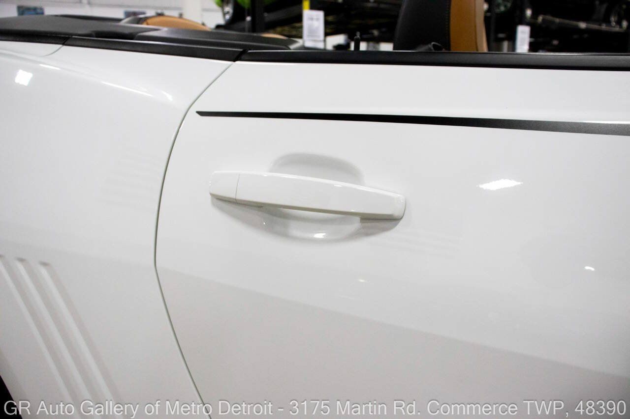 Used 2013 Chevrolet Camaro LT RWD image 32