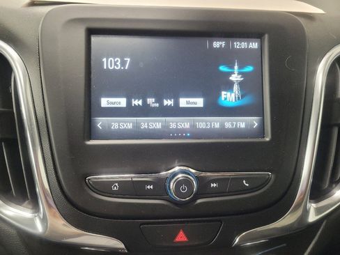 Used 2018 Chevrolet Equinox LT FWD image 25