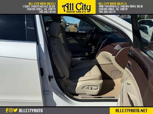 Used 2010 Cadillac SRX Premium FWD image 10