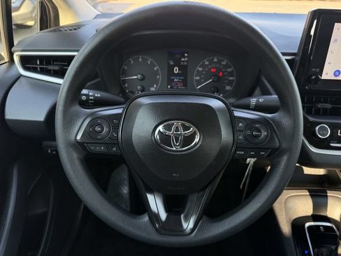 Used 2024 Toyota Corolla LE FWD image 13