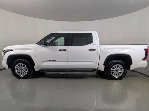 Used 2026 Toyota Tundra SR5 w/ SR5 Convenience Package RWD image 4