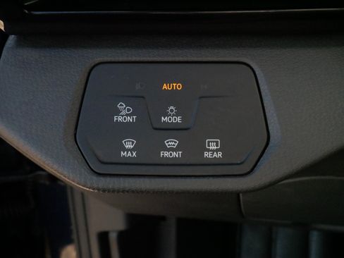 Certified 2023 Volkswagen ID.4 Pro S AWD/4WD image 26