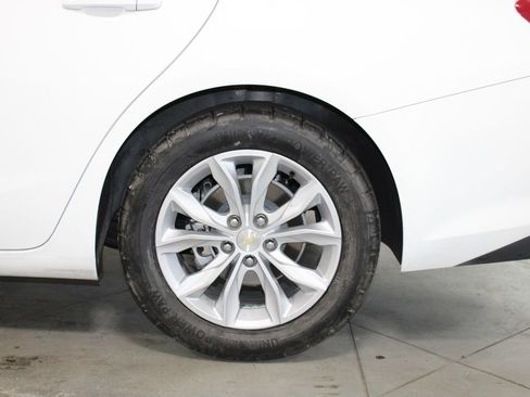 Used 2023 Chevrolet Malibu LT image 16