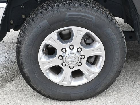 Used 2024 RAM 2500 Big Horn AWD/4WD image 7