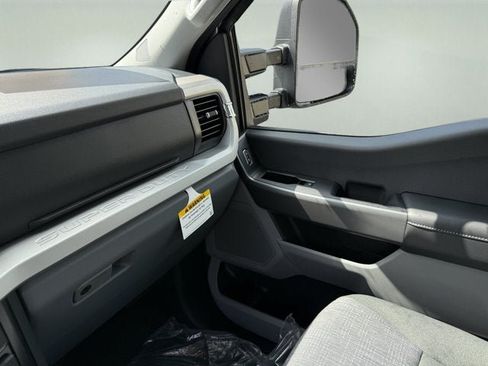 New 2027 Ford F250 XLT w/ Snow Plow Prep Package AWD/4WD image 14