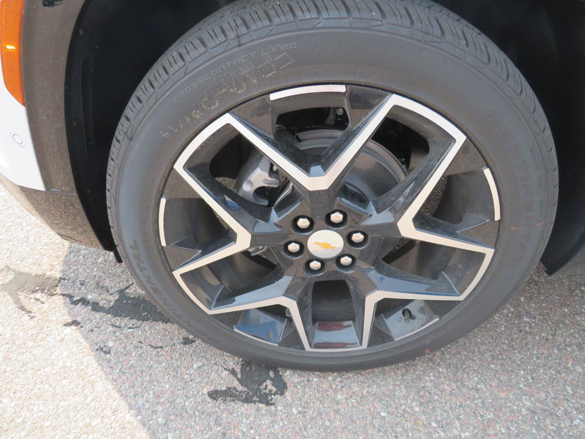 New 2026 Chevrolet Traverse High Country AWD/4WD image 2
