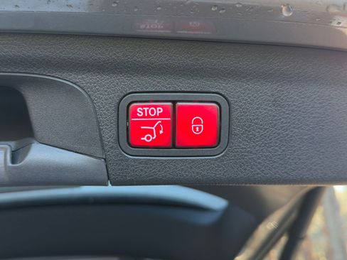 Certified 2023 Mercedes-Benz GLE 350 4MATIC image 18